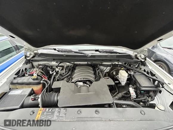 ✅ 2017 GMC Sierra 1500 Denali • VIN: 3GTU2PEJ8HG353759 • Lot: 47895075. Listed on Copart with 107,285 mi. Free auction sales archive from the USA and detailed vehicle history report at DreamBid. Image 7.