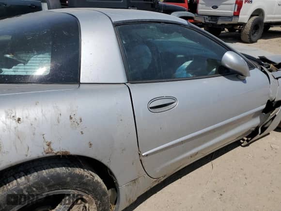 ✅ 2000 Chevrolet Corvette • VIN: 1G1YY22G7Y5120564 • Lot: 71281484. Wystawiony na Copart z przebiegiem Nie podano mil. Skorzystaj z bezpłatnego archiwum sprzedaży aukcyjnych z USA i zobacz szczegółowy raport historii pojazdu na DreamBid. Zdjęcie 10.