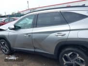 ✅ 2023 Hyundai Tucson Limited • VIN: 5NMJECAE9PH289763 • Lot: 42221337. Listed on IAAI with 16,817 mi. Free auction sales archive from the USA and detailed vehicle history report at DreamBid. Image 13.