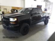 ✅ 2017 Chevrolet Silverado 1500 Custom • VIN: 1GCRCPEC9HZ294984 • Lot: 56351225. Wystawiony na Copart z przebiegiem 151 540 mil. Bezpłatny archiwum sprzedaży aukcyjnych z USA i szczegółowy raport historii pojazdu na DreamBid. Zdjęcie 1.