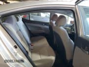 ✅ 2018 Hyundai Elantra Value Edition • VIN: 5NPD84LF0JH274742 • Лот: 82231405. Опубликован ранее на Copart с пробегом 63 427 миль. Бесплатный доступ к архиву аукционных продаж из США и подробный отчёт об истории автомобиля на DreamBid. Изображение 10.