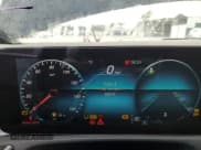 ✅ 2022 Mercedes-Benz CLA 250 • VIN: W1K5J4HB9NN264687 • Lot: 60643265. Listed on Copart with 38,237 mi. Free auction sales archive from the USA and detailed vehicle history report at DreamBid. Image 9.