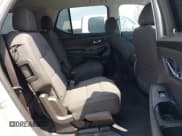 ✅ 2020 Chevrolet Traverse LT Cloth • VIN: 1GNEVMKW8LJ219181 • Lot: 42150372. Wystawiony na IAAI z przebiegiem 78 390 mil. Bezpłatny archiwum sprzedaży aukcyjnych z USA i szczegółowy raport historii pojazdu na DreamBid. Zdjęcie 8.
