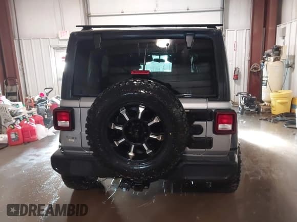 ✅ 2018 Jeep Wrangler Unlimited Sport S • VIN: 1C4HJXDN9JW248860 • Лот: 41342181. Опубликован ранее на IAAI с пробегом 91 840 миль. Бесплатный доступ к архиву аукционных продаж из США и подробный отчёт об истории автомобиля на DreamBid. Изображение 16.