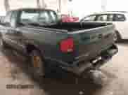 1996 Chevrolet S-10 LS with VIN 1GCCS1949T8191409, listed as a IAAI auction lot 42835681 with 193,555 mi miles and . Bid and sale history available at DreamBid. Image 6.