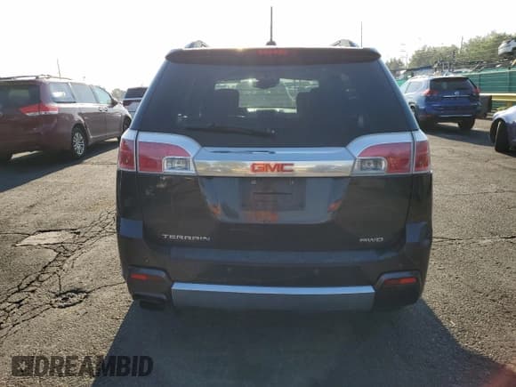 ✅ 2015 GMC Terrain Denali • VIN: 2GKFLZEK6F6128747 • Lot: 68633905. Wystawiony na Copart z przebiegiem 133 560 mil. Bezpłatny archiwum sprzedaży aukcyjnych z USA i szczegółowy raport historii pojazdu na DreamBid. Zdjęcie 6.