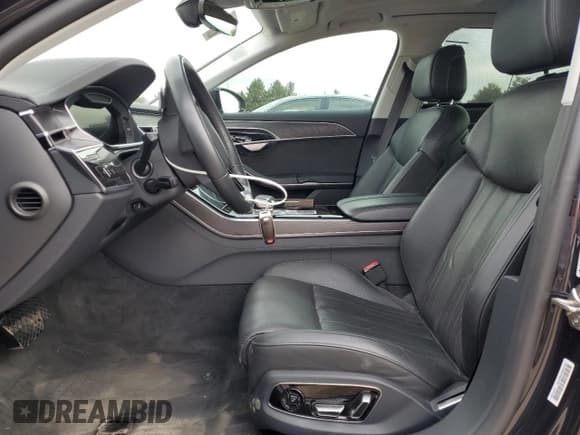 ✅ 2021 Audi A8 • VIN: WAU8EAF8XMN024478 • Lot: 81623255. Wystawiony na Copart z przebiegiem 44 270 mil. Bezpłatny archiwum sprzedaży aukcyjnych z USA i szczegółowy raport historii pojazdu na DreamBid. Zdjęcie 7.