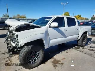 ✅ 2012 Toyota Tacoma • VIN: 3TMLU4EN0CM097022 • Lot: 86776035. Listed on Copart with 171,136 mi. Free auction sales archive from the USA and detailed vehicle history report at DreamBid. Image 1.