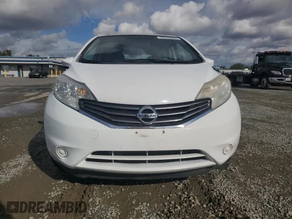 ✅ 2016 Nissan Note SV • VIN: 3N1CE2CP0GL380010 • Lot: 93348025. Wystawiony na Copart z przebiegiem 130 217 mil. Bezpłatny archiwum sprzedaży aukcyjnych z USA i szczegółowy raport historii pojazdu na DreamBid. Zdjęcie 5.