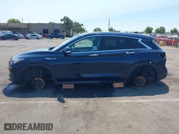 ✅ 2019 Infiniti QX50 Essential • VIN: 3PCAJ5M38KF109197 • Лот: 43082383. Опубликован ранее на IAAI с пробегом Не указан. Бесплатный доступ к архиву аукционных продаж из США и подробный отчёт об истории автомобиля на DreamBid. Изображение 14.