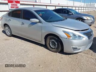 ✅ 2014 Nissan Altima SV • VIN: 1N4AL3APXEC413130 • Lot: 43611201. Listed on IAAI with 177,855 mi. Free auction sales archive from the USA and detailed vehicle history report at DreamBid. Image 1.