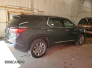 ✅ 2018 Chevrolet Traverse Premier • VIN: 1GNEVJKW5JJ237178 • Lot: 81841085. Wystawiony na Copart z przebiegiem 117 100 mil. Bezpłatny archiwum sprzedaży aukcyjnych z USA i szczegółowy raport historii pojazdu na DreamBid. Zdjęcie 3.