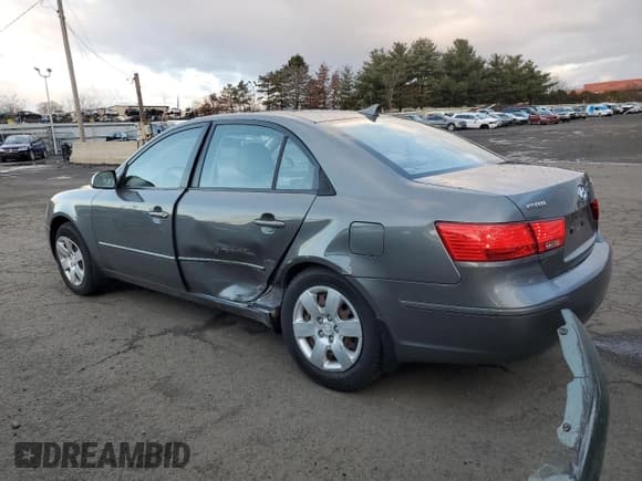✅ 2009 Hyundai Sonata GLS • VIN: 5NPET46C79H556117 • Лот: 86117214. Опубликован ранее на Copart с пробегом 127 105 миль. Бесплатный доступ к архиву аукционных продаж из США и подробный отчёт об истории автомобиля на DreamBid. Изображение 2.