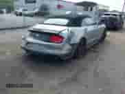 2021 Ford Mustang EcoBoost z VIN 1FATP8UH3M5104956, wystawiony jako IAAI lot #43363896 z przebiegiem 122 055 mil mil oraz . Historia ofert i sprzedaży dostępna na DreamBid. Obrazek 4.