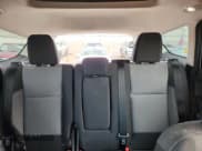 ✅ 2018 Ford Escape SE • VIN: 1FMCU9GD6JUA73698 • Lot: 92216765. Wystawiony na Copart z przebiegiem 114 579 mil. Bezpłatny archiwum sprzedaży aukcyjnych z USA i szczegółowy raport historii pojazdu na DreamBid. Zdjęcie 10.