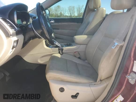 2020 Jeep Grand Cherokee Limited z VIN 1C4RJFBG9LC263592, wystawiony jako Copart lot #86222815 z przebiegiem 123 137 mil mil oraz Szkoda całkowita • Salvage title. Historia ofert i sprzedaży dostępna na DreamBid. Obrazek 7.