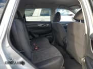 ✅ 2016 Nissan Rogue SV • VIN: KNMAT2MT9GP613151 • Lot: 91892425. Wystawiony na Copart z przebiegiem 183 210 mil. Bezpłatny archiwum sprzedaży aukcyjnych z USA i szczegółowy raport historii pojazdu na DreamBid. Zdjęcie 11.