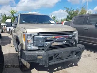 ✅ 2017 Ford F-250 Lariat • VIN: 1FT7W2BT0HEF42911 • Лот: 42798203. Опубликован ранее на IAAI с пробегом 256 567 миль. Бесплатный доступ к архиву аукционных продаж из США и подробный отчёт об истории автомобиля на DreamBid. Изображение 1.