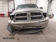 ✅ 2010 Dodge 1500 SLT • VIN: 1D7RV1CT2AS186351 • Lot: 40940549. Wystawiony na IAAI z przebiegiem 170 165 mil. Bezpłatny archiwum sprzedaży aukcyjnych z USA i szczegółowy raport historii pojazdu na DreamBid. Zdjęcie 6.