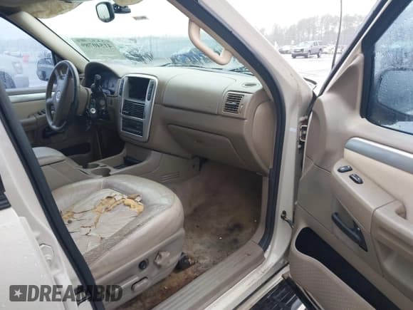 ✅ 2005 Mercury Mountaineer Convenience • VIN: 4M2DU66W95ZJ00759 • Лот: 41540789. Опубликован ранее на IAAI с пробегом 223 520 миль. Бесплатный доступ к архиву аукционных продаж из США и подробный отчёт об истории автомобиля на DreamBid. Изображение 5.