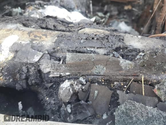 ✅ 1999 Chevrolet Suburban • VIN: 3GNEC16R5XG109155 • Lot: 79766644. Wystawiony na Copart z przebiegiem Nie podano. Bezpłatny archiwum sprzedaży aukcyjnych z USA i szczegółowy raport historii pojazdu na DreamBid. Zdjęcie 13.