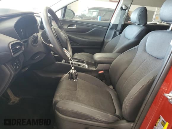 ✅ 2020 Hyundai Santa Fe SEL • VIN: 5NMS3CAD5LH140228 • Lot: 68333955. Wystawiony na Copart z przebiegiem 109 776 mil. Bezpłatny archiwum sprzedaży aukcyjnych z USA i szczegółowy raport historii pojazdu na DreamBid. Zdjęcie 7.