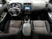 ✅ 2019 Mitsubishi Outlander ES • VIN: JA4AR3AU9KU030553 • Лот: 92598935. Опубликован ранее на Copart с пробегом 110 710 миль. Бесплатный доступ к архиву аукционных продаж из США и подробный отчёт об истории автомобиля на DreamBid. Изображение 8.