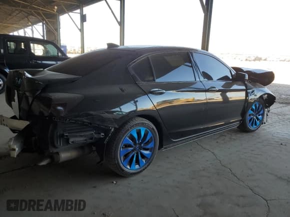 ✅ 2015 Honda Accord • VIN: 1HGCR6F31FA005722 • Лот: 66760705. Опубликован ранее на Copart с пробегом 140 390 миль. Бесплатный доступ к архиву аукционных продаж из США и подробный отчёт об истории автомобиля на DreamBid. Изображение 3.