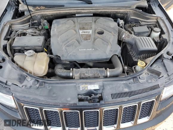 ✅ 2015 Jeep Grand Cherokee Overland • VIN: 1C4RJFCMXFC618455 • Lot: 80548554. Listed on Copart with 175,413 mi. Free auction sales archive from the USA and detailed vehicle history report at DreamBid. Image 12.