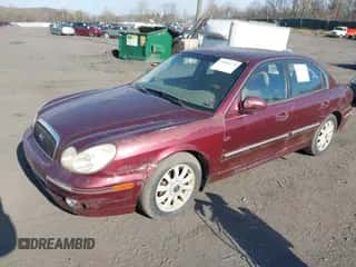 2002 Hyundai Sonata GLS z VIN KMHWF35H42A512538, wystawiony jako IAAI lot #42000170 z przebiegiem 157 172 mil mil oraz . Historia ofert i sprzedaży dostępna na DreamBid. Obrazek 2.