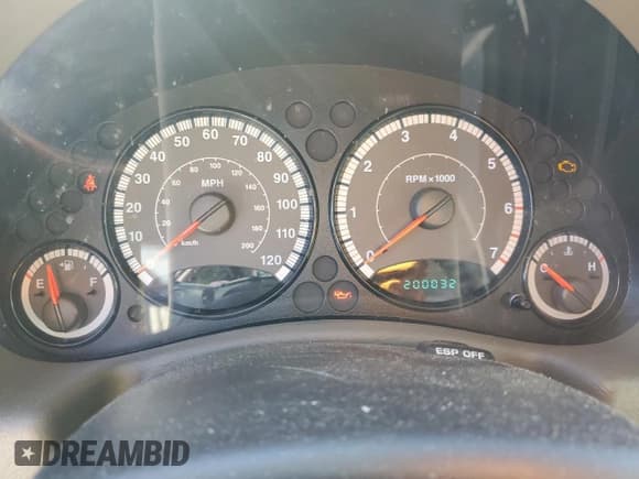 ✅ 2006 Jeep Liberty Sport • VIN: 1J4GL48K06W226087 • Лот: 82689565. Опубликован ранее на Copart с пробегом 200 032 миль. Бесплатный доступ к архиву аукционных продаж из США и подробный отчёт об истории автомобиля на DreamBid. Изображение 9.