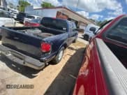 ✅ 2004 Chevrolet S-10 LS • VIN: 1GCDT13X84K139701 • Lot: 51993215. Listed on Copart with Not provided. Free auction sales archive from the USA and detailed vehicle history report at DreamBid. Image 4.