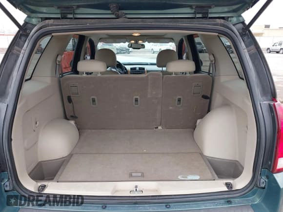 ✅ 2006 Saturn VUE • VIN: 5GZCZ53466S880616 • Lot: 41957587. Wystawiony na IAAI z przebiegiem 106 263 mil. Bezpłatny archiwum sprzedaży aukcyjnych z USA i szczegółowy raport historii pojazdu na DreamBid. Zdjęcie 17.