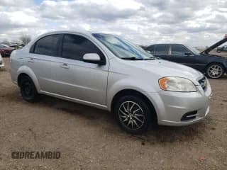 ✅ 2011 Chevrolet Aveo 1LT • VIN: KL1TD5DE1BB142635 • Lot: 52897635. Wystawiony na Copart z przebiegiem 131 028 mil. Bezpłatny archiwum sprzedaży aukcyjnych z USA i szczegółowy raport historii pojazdu na DreamBid. Zdjęcie 4.