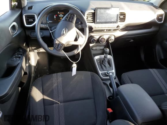 ✅ 2024 Hyundai Venue Limited • VIN: KMHRC8A35RU310278 • Лот: 87912835. Опубликован ранее на Copart с пробегом 3 540 миль. Бесплатный доступ к архиву аукционных продаж из США и подробный отчёт об истории автомобиля на DreamBid. Изображение 8.