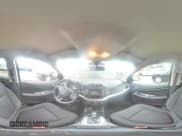 ✅ 2017 Dodge Journey SE • VIN: 3C4PDCAB2HT709371 • Lot: 83861085. Wystawiony na Copart z przebiegiem 118 596 mil. Bezpłatny archiwum sprzedaży aukcyjnych z USA i szczegółowy raport historii pojazdu na DreamBid. Zdjęcie 15.