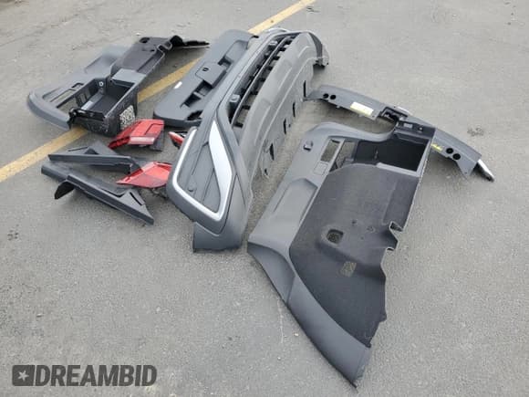 ✅ 2024 Volkswagen Tiguan Wolfsburg Edition • VIN: 3VVAB7AX2RM234736 • Lot: 84958655. Wystawiony na Copart z przebiegiem 9 038 mil. Bezpłatny archiwum sprzedaży aukcyjnych z USA i szczegółowy raport historii pojazdu na DreamBid. Zdjęcie 13.