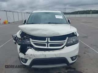 2014 Dodge Journey R/T z VIN 3C4PDCEG9ET276343, wystawiony jako IAAI lot #43388578 z przebiegiem 130 971 mil mil oraz . Historia ofert i sprzedaży dostępna na DreamBid. Obrazek 6.