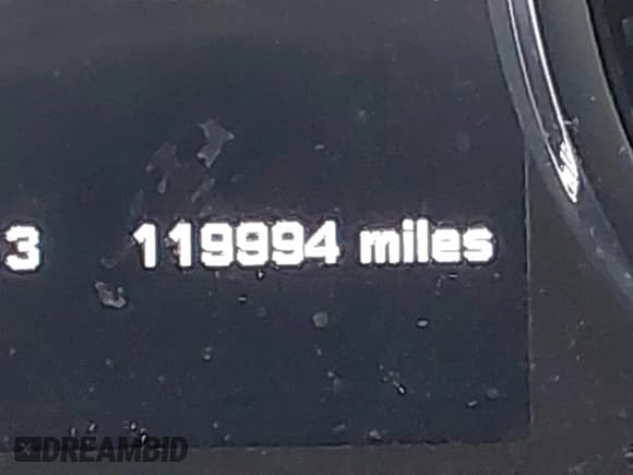 ✅ 2015 Land Rover Range Rover Evoque Pure Premium • VIN: SALVR2BG3FH037368 • Lot: 43796010. Wystawiony na IAAI z przebiegiem 119 994 mil. Bezpłatny archiwum sprzedaży aukcyjnych z USA i szczegółowy raport historii pojazdu na DreamBid. Zdjęcie 15.