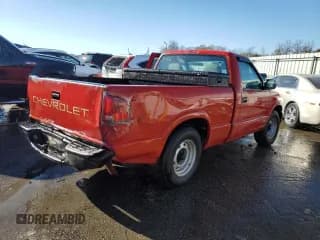 ✅ 1999 Chevrolet S-10 • VIN: 1GCCS144XX8117705 • Лот: 85882624. Опубликован ранее на Copart с пробегом 307 730 миль. Бесплатный доступ к архиву аукционных продаж из США и подробный отчёт об истории автомобиля на DreamBid. Изображение 3.