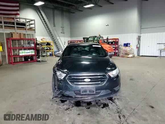 ✅ 2014 Ford Taurus Limited • VIN: 1FAHP2F8XEG111490 • Lot: 85409045. Listed on Copart with 182,784 mi. Free auction sales archive from the USA and detailed vehicle history report at DreamBid. Image 13.