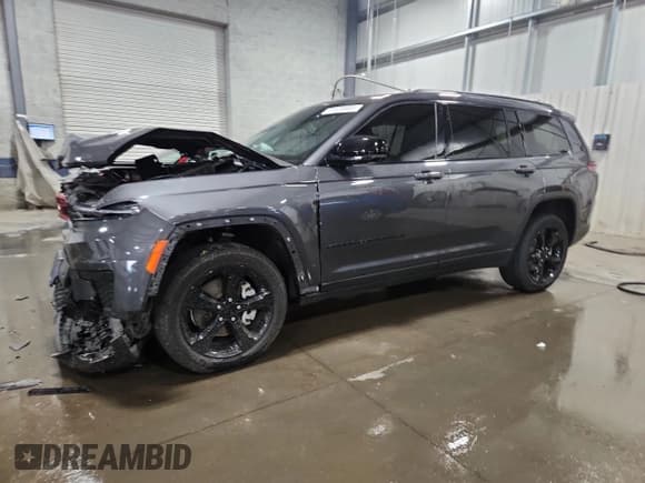 ✅ 2022 Jeep Grand Cherokee Altitude • VIN: 1C4RJKAG6N8543082 • Lot: 71979865. Listed on Copart with 51,989 mi. Free auction sales archive from the USA and detailed vehicle history report at DreamBid. Image 1.