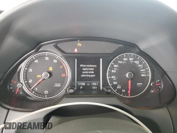 ✅ 2015 Audi Q5 Premium Plus • VIN: WA1LFAFP2FA106971 • Lot: 52291015. Listed on Copart with 177,299 mi. Free auction sales archive from the USA and detailed vehicle history report at DreamBid. Image 9.