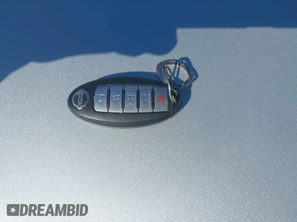 ✅ 2018 Nissan Maxima SV • VIN: 1N4AA6AP5JC366249 • Lot: 43308792. Wystawiony na IAAI z przebiegiem 134 246 mil. Bezpłatny archiwum sprzedaży aukcyjnych z USA i szczegółowy raport historii pojazdu na DreamBid. Zdjęcie 11.