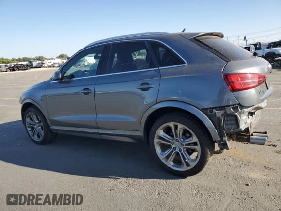 ✅ 2016 Audi Q3 Premium Plus • VIN: WA1EFCFSXGR008735 • Лот: 81441015. Опубликован ранее на Copart с пробегом 70 542 миль. Бесплатный доступ к архиву аукционных продаж из США и подробный отчёт об истории автомобиля на DreamBid. Изображение 2.