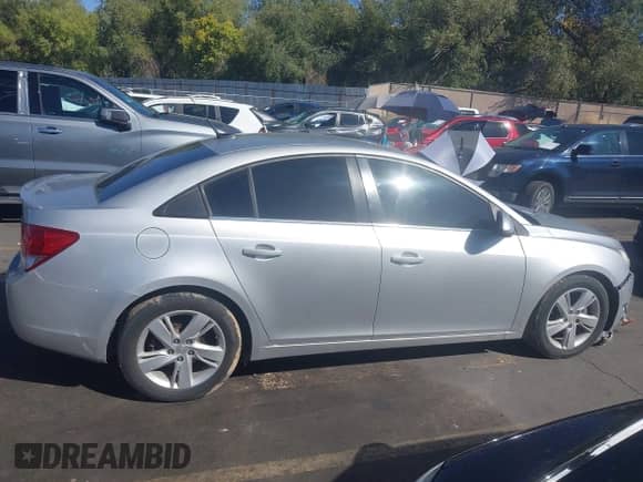 2014 Chevrolet Cruze Diesel with VIN 1G1P75SZ0E7438110, listed as a IAAI auction lot 43335139 with 117,540 mi miles and . Bid and sale history available at DreamBid. Image 13.