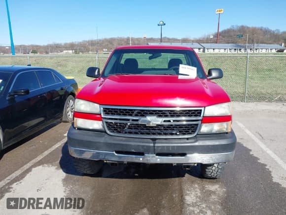 ✅ 2006 Chevrolet Silverado 2500HD • VIN: 1GBHK24U46E133818 • Lot: 41839282. Listed on IAAI with 263,212 mi. Free auction sales archive from the USA and detailed vehicle history report at DreamBid. Image 13.