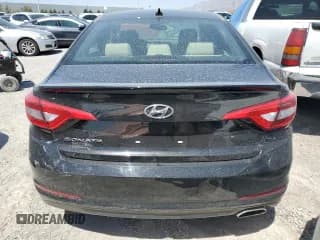 ✅ 2017 Hyundai Sonata SE • VIN: 5NPE24AF3HH438147 • Lot: 47118453. Listed on Copart with 28,468 mi. Free auction sales archive from the USA and detailed vehicle history report at DreamBid. Image 6.