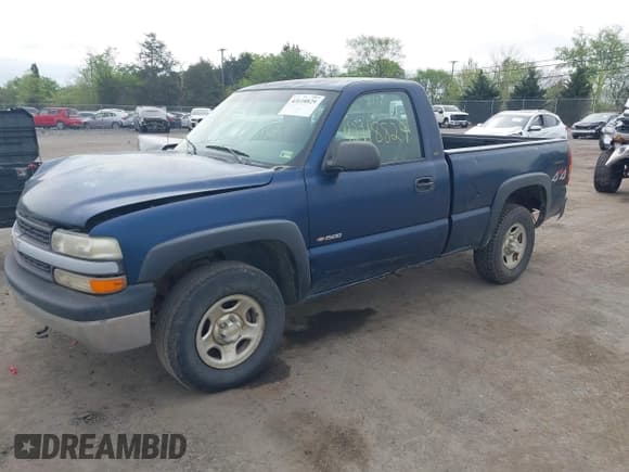 ✅ 2000 Chevrolet Silverado 1500 • VIN: 1GCEK14V0YZ223724 • Lot: 42118829. Listed on IAAI with 80,743 mi. Free auction sales archive from the USA and detailed vehicle history report at DreamBid. Image 17.