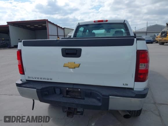 ✅ 2013 Chevrolet Silverado 2500HD Work Truck • VIN: 1GC1KVCG4DF184589 • Lot: 43727828. Wystawiony na IAAI z przebiegiem 201 125 mil. Bezpłatny archiwum sprzedaży aukcyjnych z USA i szczegółowy raport historii pojazdu na DreamBid. Zdjęcie 16.